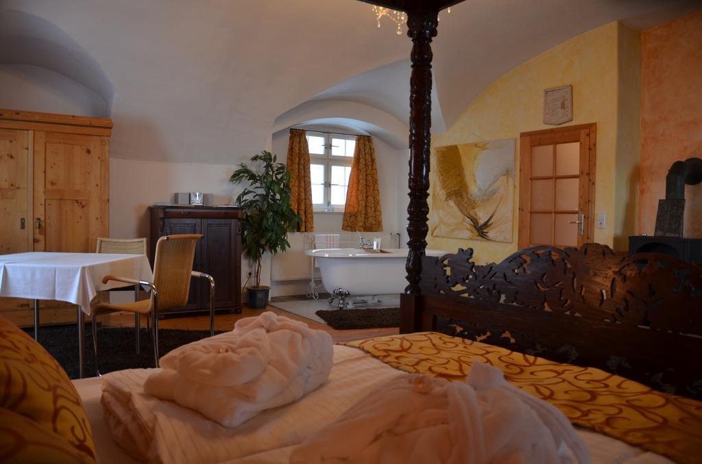 Schloss Spangenberg エクステリア 写真