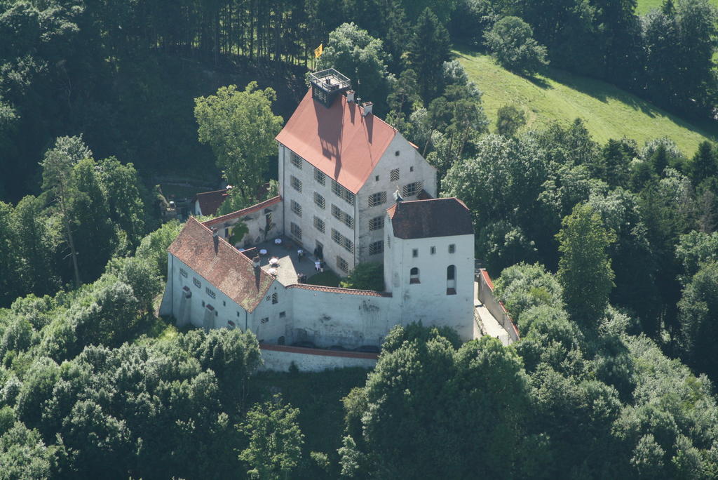 Schloss Spangenberg エクステリア 写真
