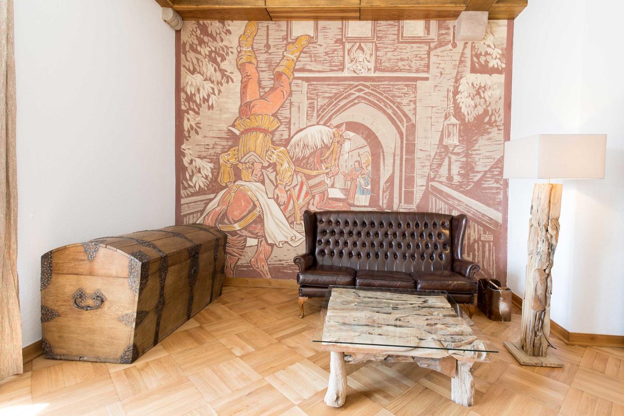 Schloss Spangenberg エクステリア 写真